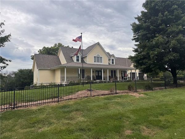 11505 Easley Drive, Lee's Summit, MO 64086