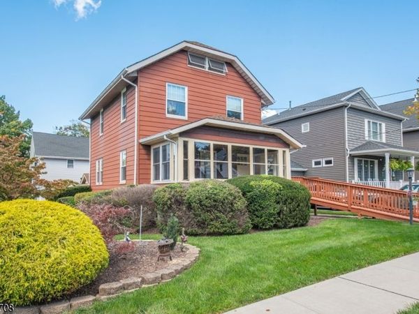 25 Orchard Sq, Caldwell, NJ 07006