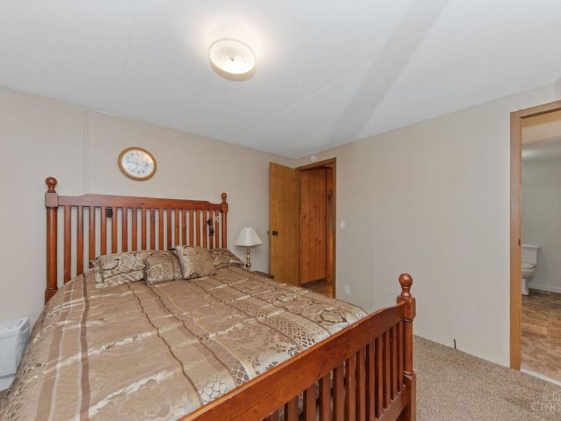 9984 Grisham Road, Clark Township, OH 45130 Photo 23