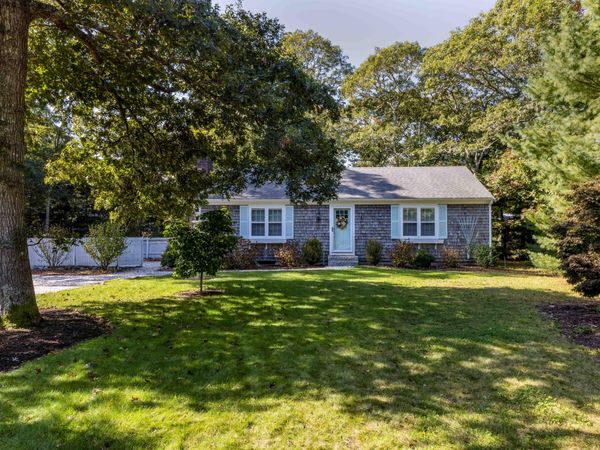 979 Crowells Bog Road, Brewster, MA 02631