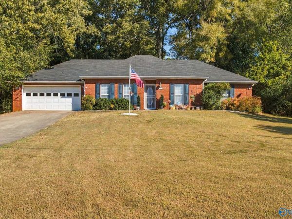 109 Scarlet Oak Circle, Harvest, AL 35749
