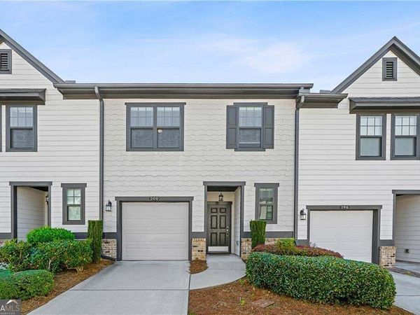 200 Mountain Rest Court SE, Mableton, GA 30126