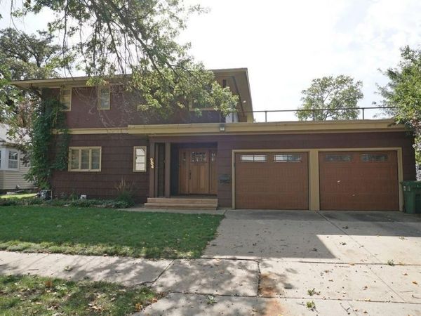 204 Clark Street, Charles City, IA 50616