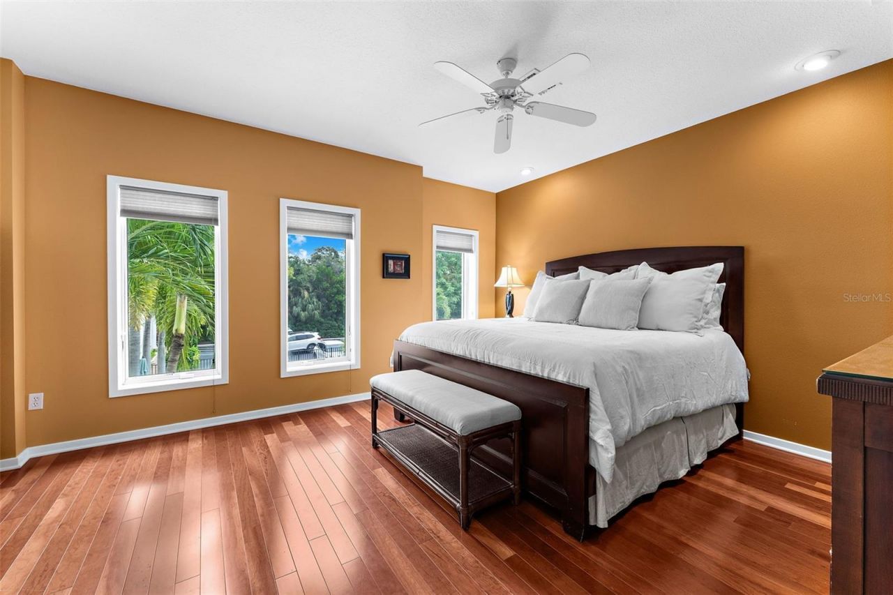 1685 Laurel Street, Unit 4, Sarasota, FL 34236 Photo