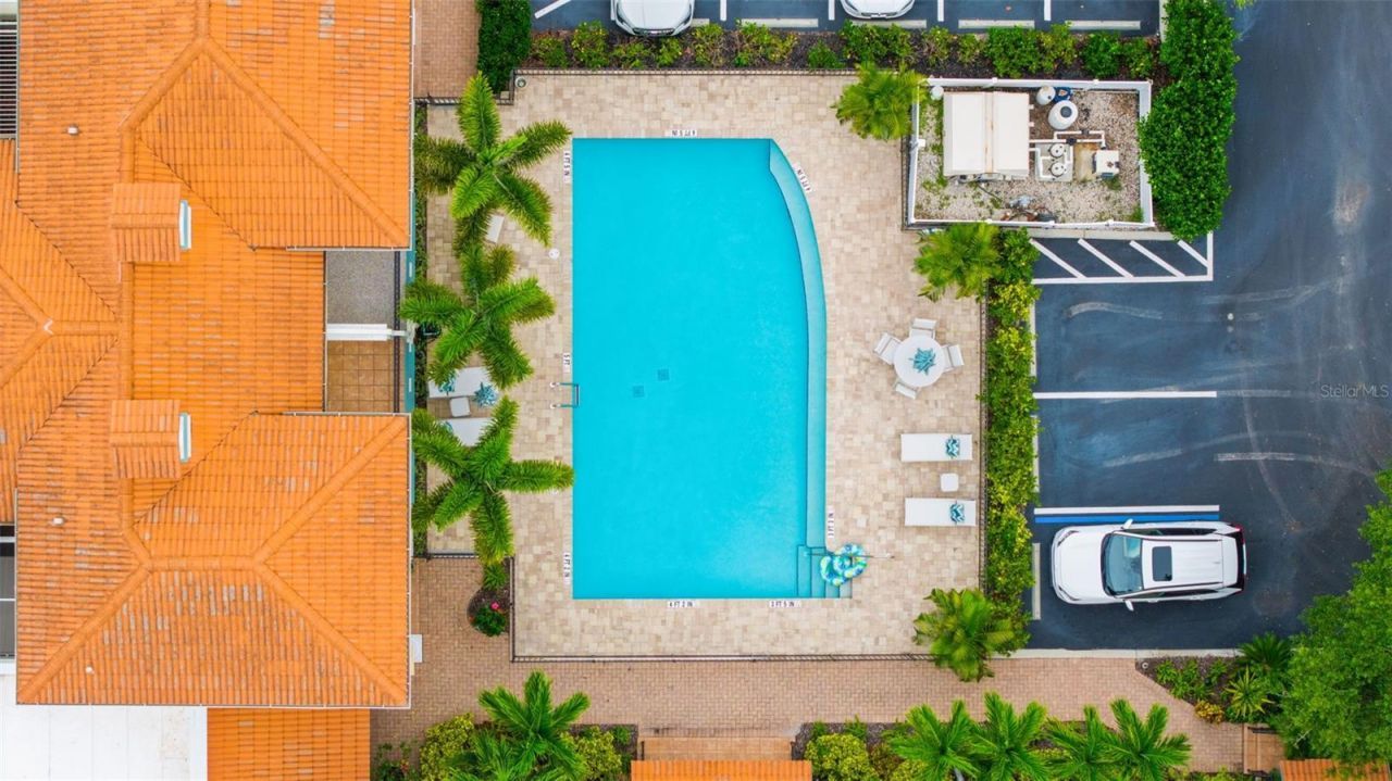 1685 Laurel Street, Unit 4, Sarasota, FL 34236 Photo