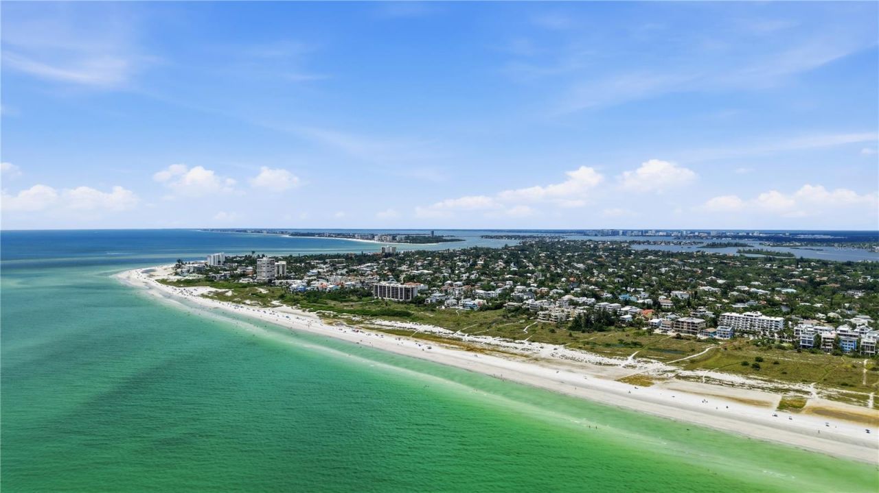 1685 Laurel Street, Unit 4, Sarasota, FL 34236 Photo