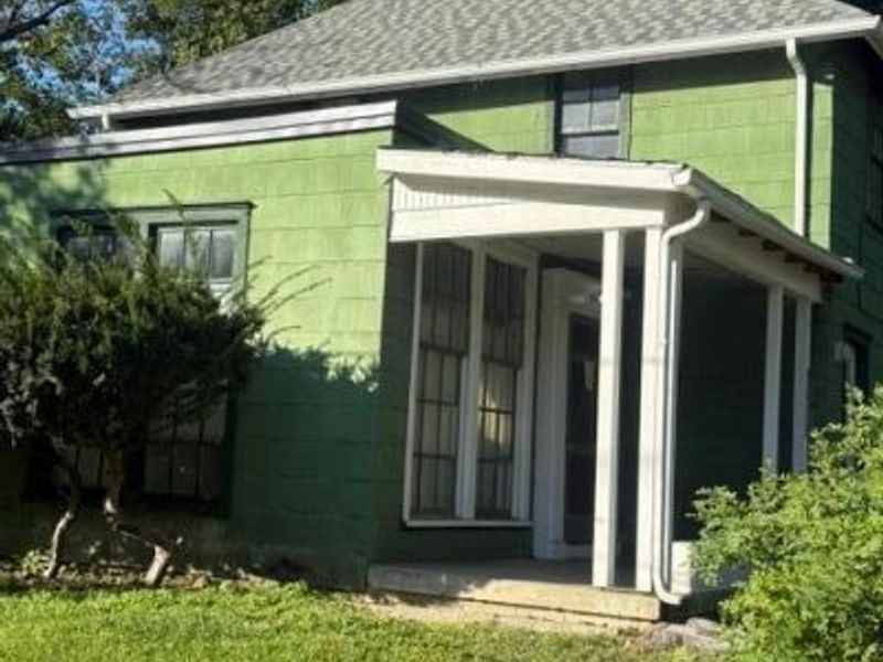 2605 Neil Avenue, Unit 2605 1/2, Columbus, OH 43202 Photo 4