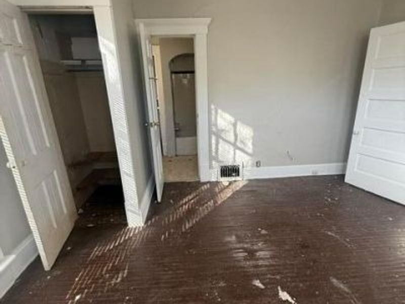 2605 Neil Avenue, Unit 2605 1/2, Columbus, OH 43202 Photo 7