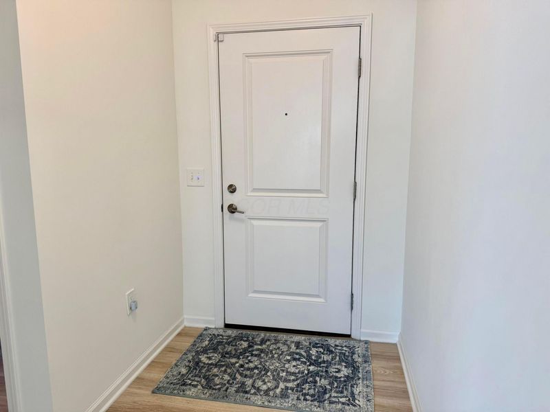 3670 Backstretch Way , Grove City, OH 43123 Photo 10
