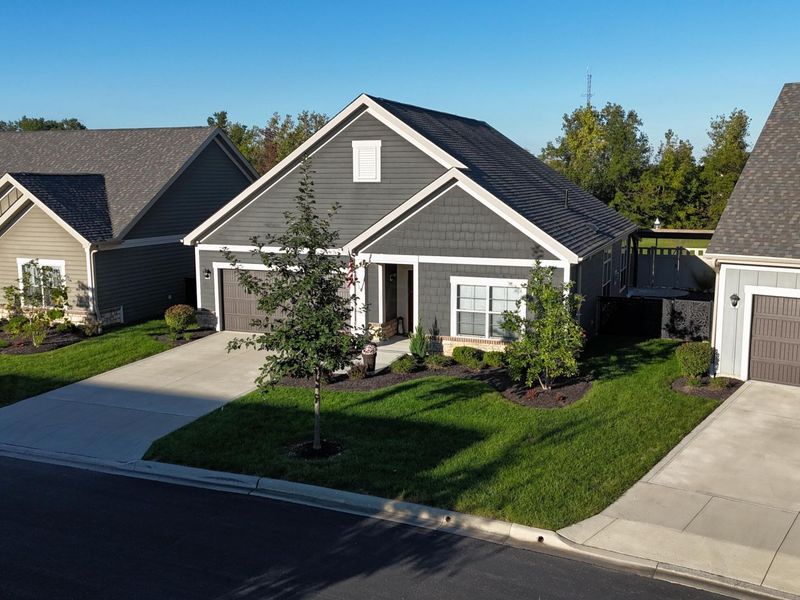 3670 Backstretch Way , Grove City, OH 43123 Photo 4