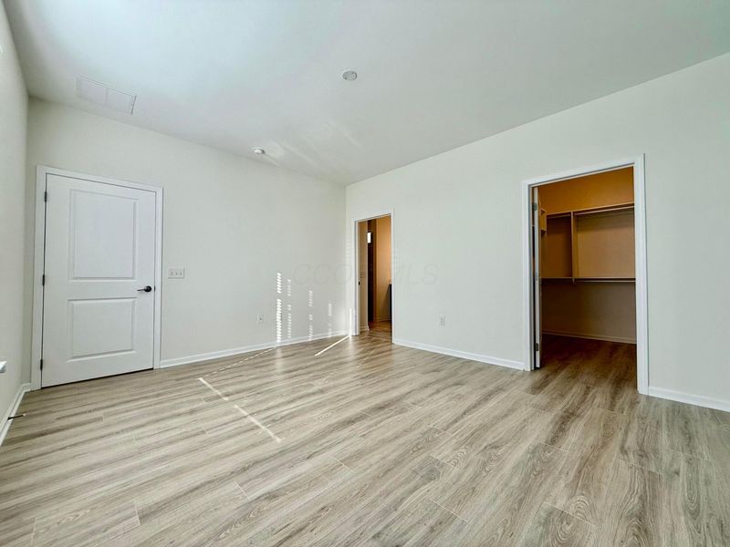 3670 Backstretch Way , Grove City, OH 43123 Photo 45