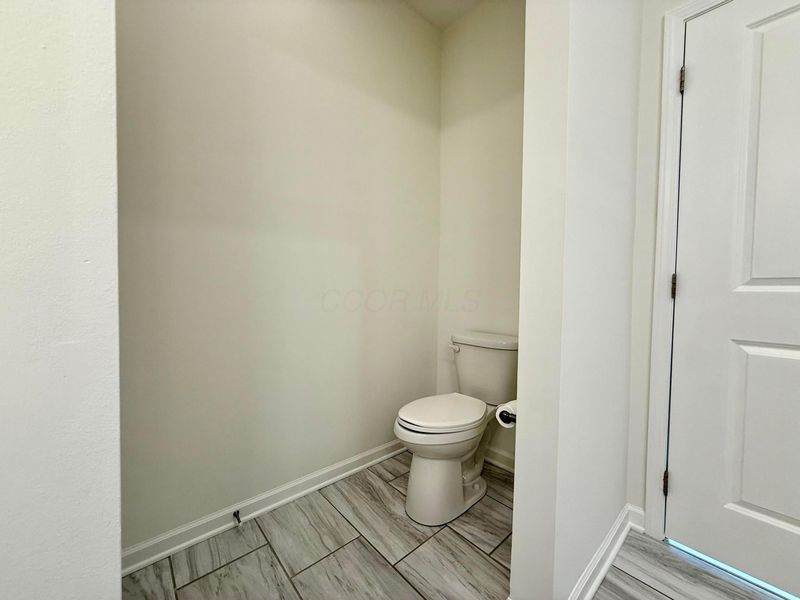 3670 Backstretch Way , Grove City, OH 43123 Photo 52