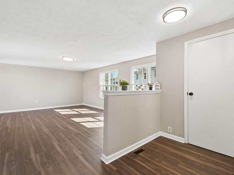 2843 Conrad Drive, Unit I1, Columbus, OH 43207 Photo 6