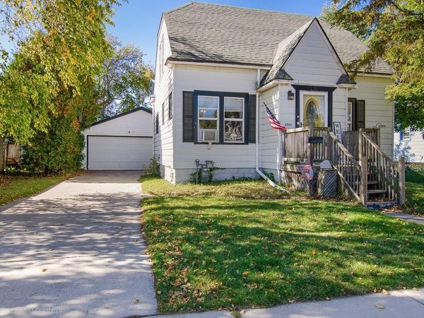 2404 LINCOLN AVENUE, Two Rivers, WI 54241