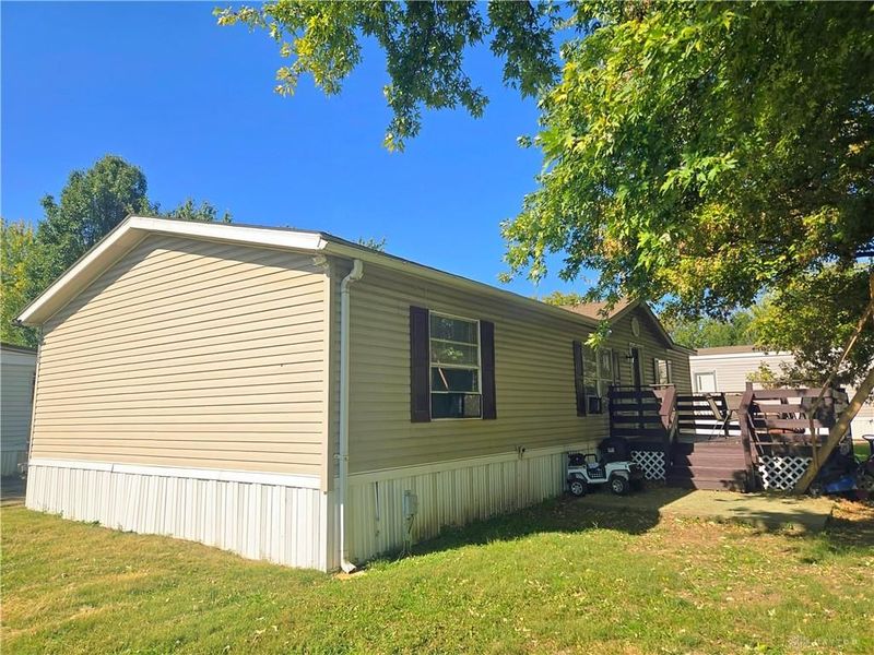 1958 W Greenfield, Middletown, OH 45044 Photo 1