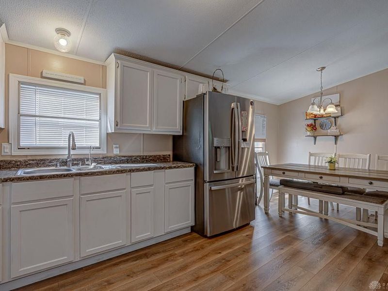 1958 W Greenfield, Middletown, OH 45044 Photo 5