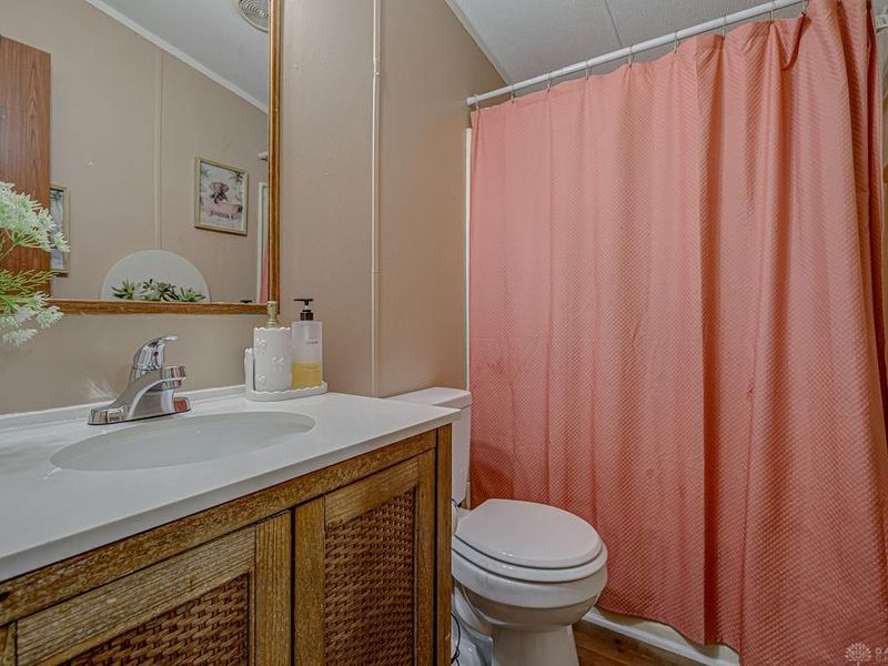 1958 W Greenfield, Middletown, OH 45044 Photo 9