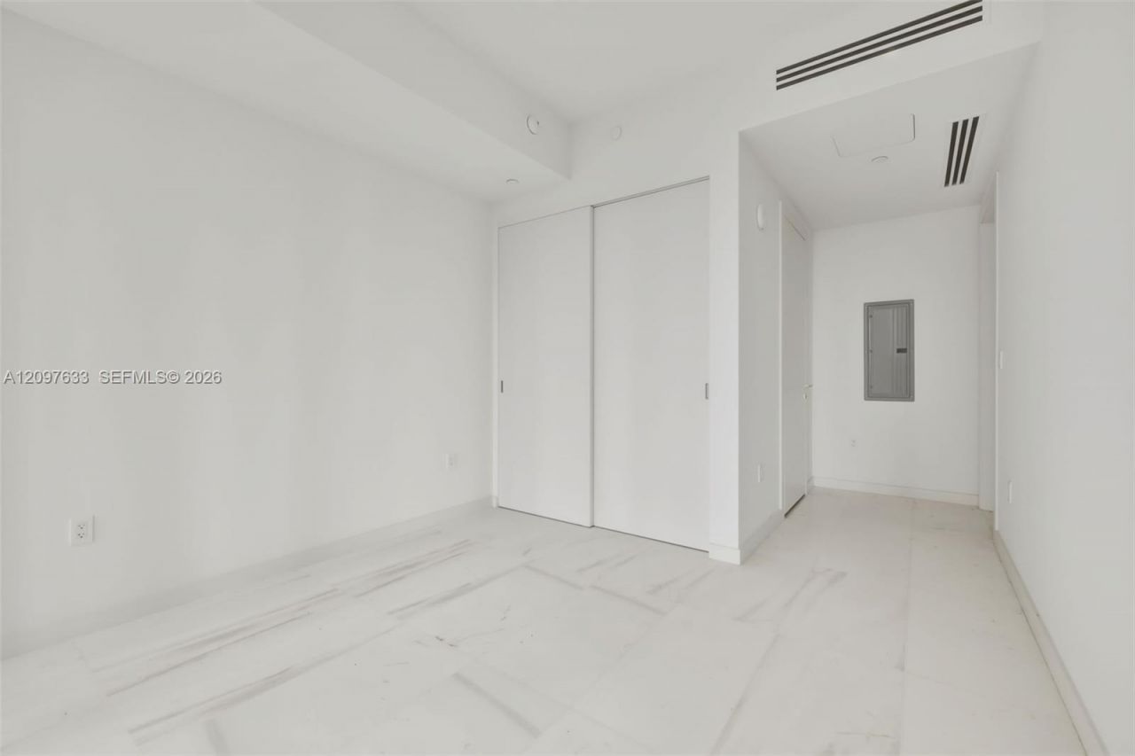 300 Biscayne Boulevard Way , Unit 1709W, Miami, FL 33131 Photo