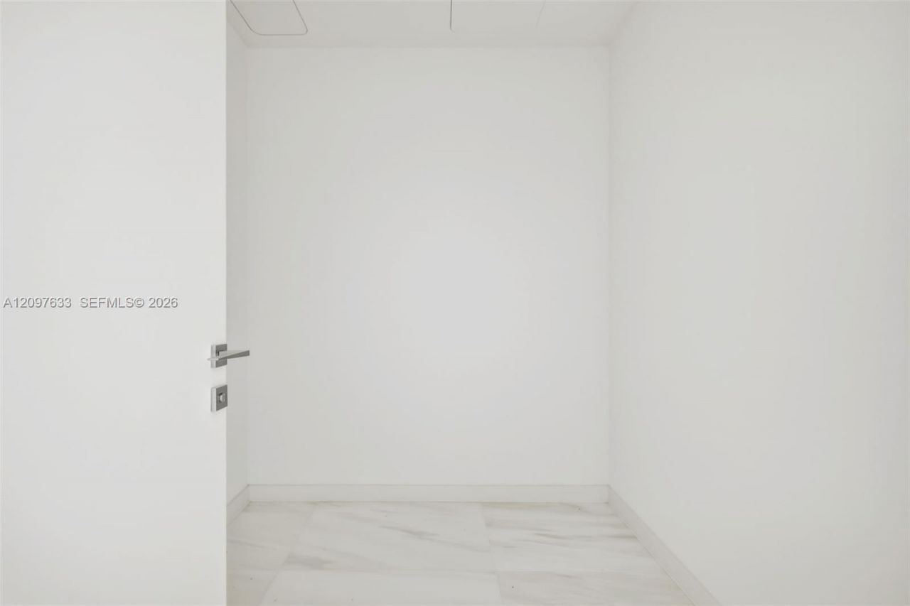 300 Biscayne Boulevard Way , Unit 1709W, Miami, FL 33131 Photo