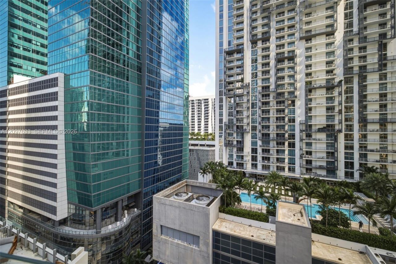 300 Biscayne Boulevard Way , Unit 1709W, Miami, FL 33131 Photo