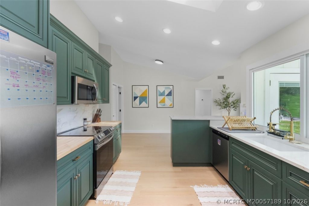 4811 NE Savannah Road, Jensen Beach, FL 34957 Photo