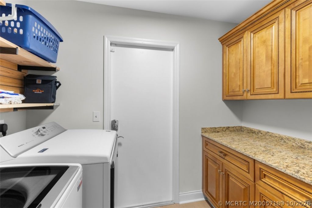 4811 NE Savannah Road, Jensen Beach, FL 34957 Photo