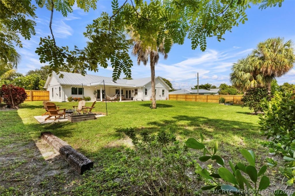 4811 NE Savannah Road, Jensen Beach, FL 34957 Photo