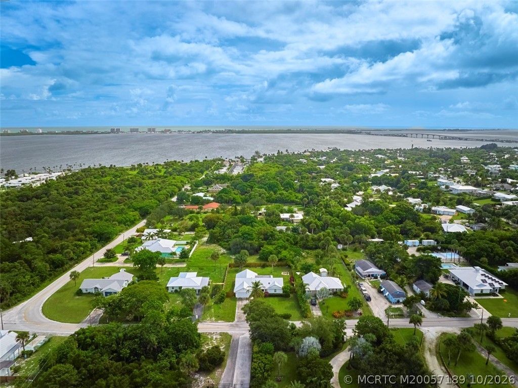 4811 NE Savannah Road, Jensen Beach, FL 34957 Photo