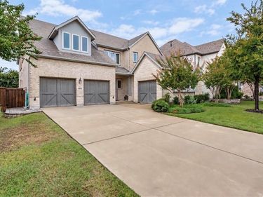 8044 Sarahville Drive , Dallas, TX 75252