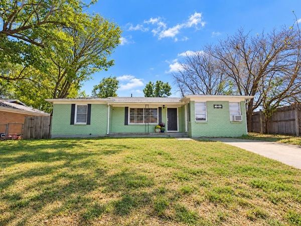 7849 Terry Street, White Settlement, TX 76108