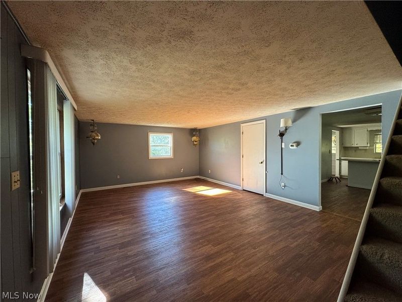3896 Waterford Road, Marietta, OH 45750 Photo 3