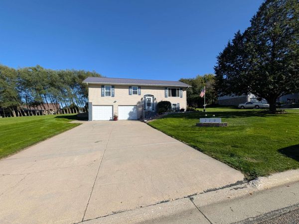 210 Ellis Avenue, Allen, NE 68710