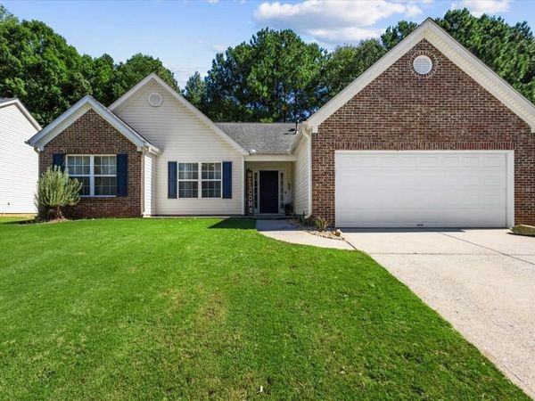 5531 Skylar Creek Lane , Buford, GA 30518