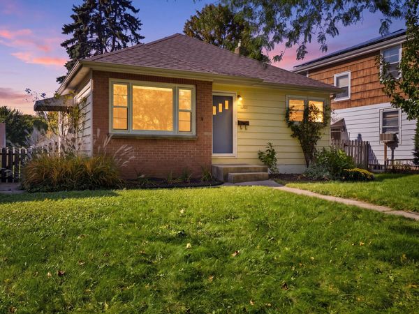 3251 N 84th St, Milwaukee, WI 53222