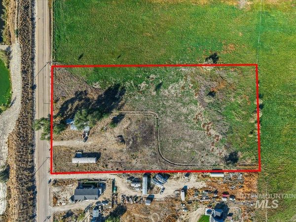 19896 Red Top Rd, Caldwell, ID 83607