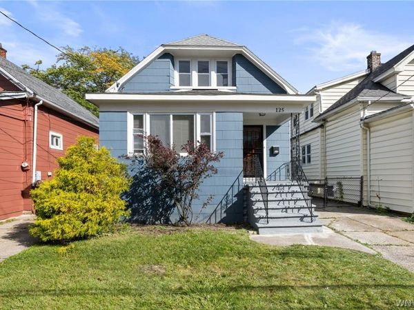135 Floss Avenue , Buffalo, NY 14215