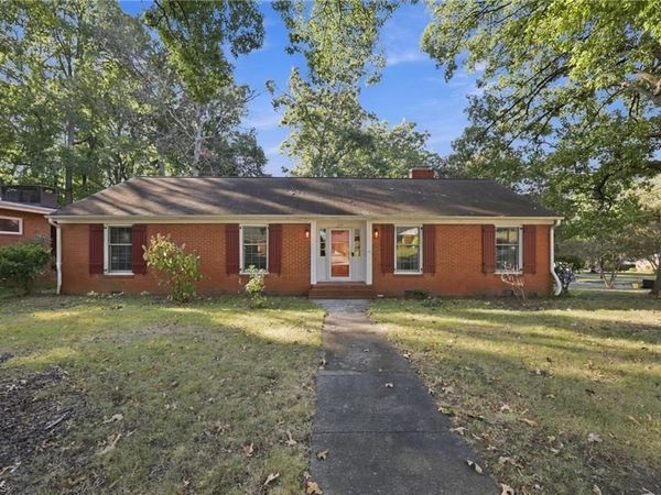 505 Overbrook Drive, High Point, NC 27262