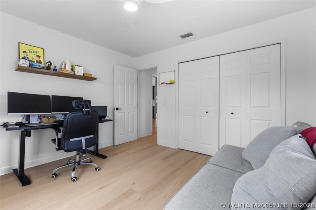 4811 NE Savannah Road , Jensen Beach, FL 34957 Photo