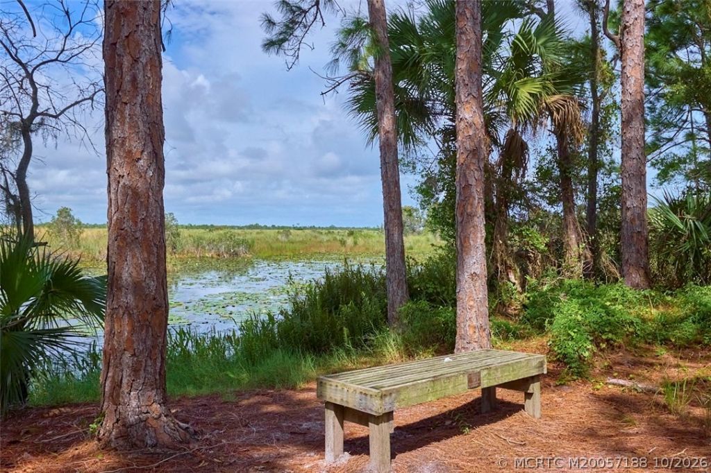 4811 NE Savannah Road , Jensen Beach, FL 34957 Photo