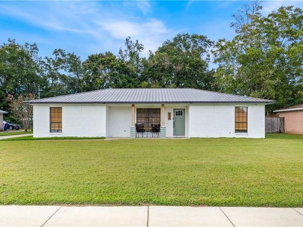 524 Ariel Avenue W, Foley, AL 36535