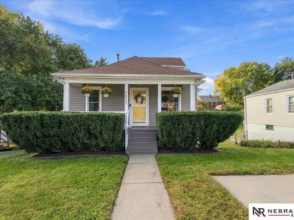 5825 Erskine Street, Omaha, NE 68104