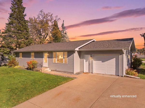 601 N CHESTNUT AVENUE, Marshfield, WI 54449