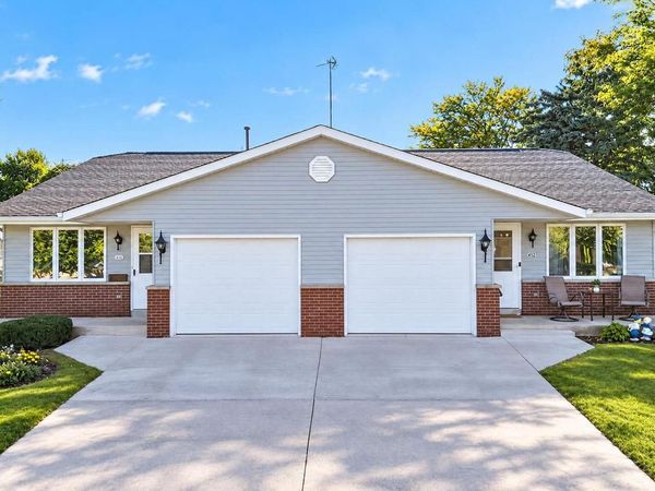 412 N 12th STREET, Unit 412, Oostburg, WI 53070