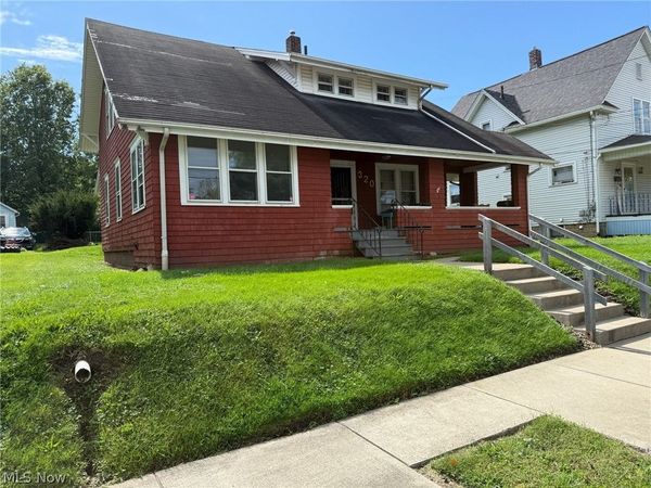 320 W Market Street , Alliance, OH 44601