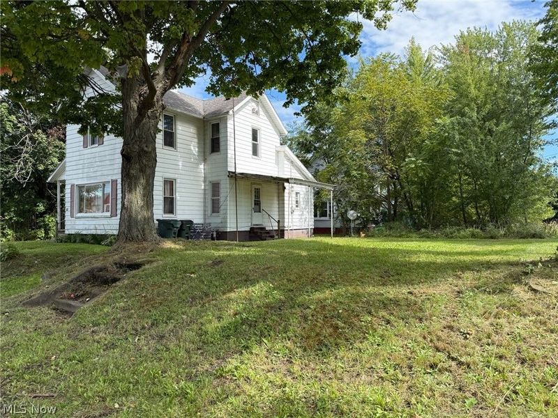320 W Market Street, Alliance, OH 44601 Photo 4