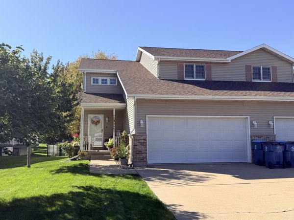 213 Oakwood Avenue , Unit B, Oglesby, IL 61348