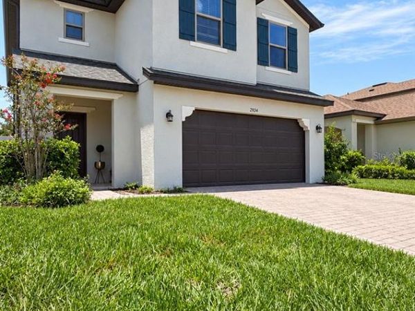 2924 CREST DRIVE , KISSIMMEE, FL 34744