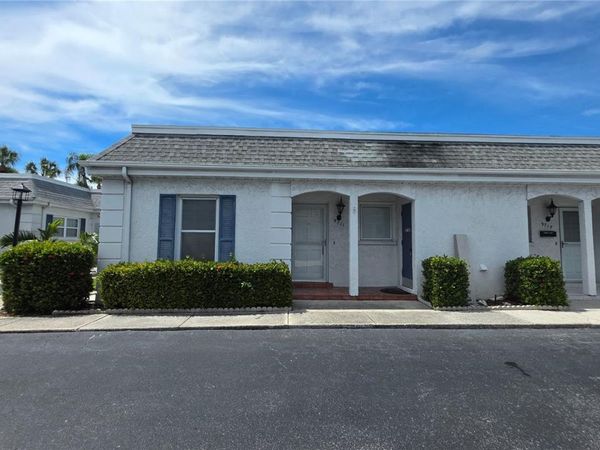 9711 SANTA MARIA COURT , Unit 9711, BRADENTON, FL 34210