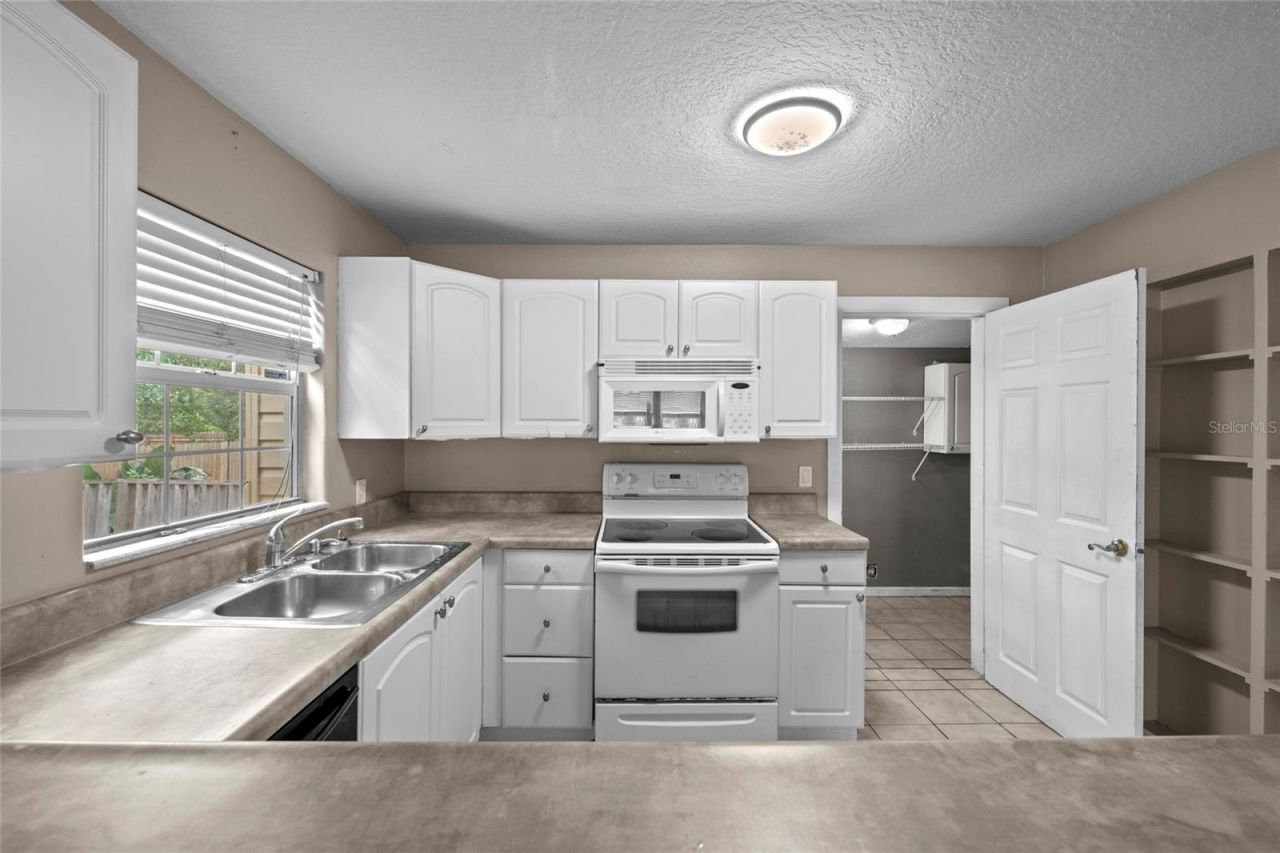 1206 30th Street W, Bradenton, FL 34205 Photo