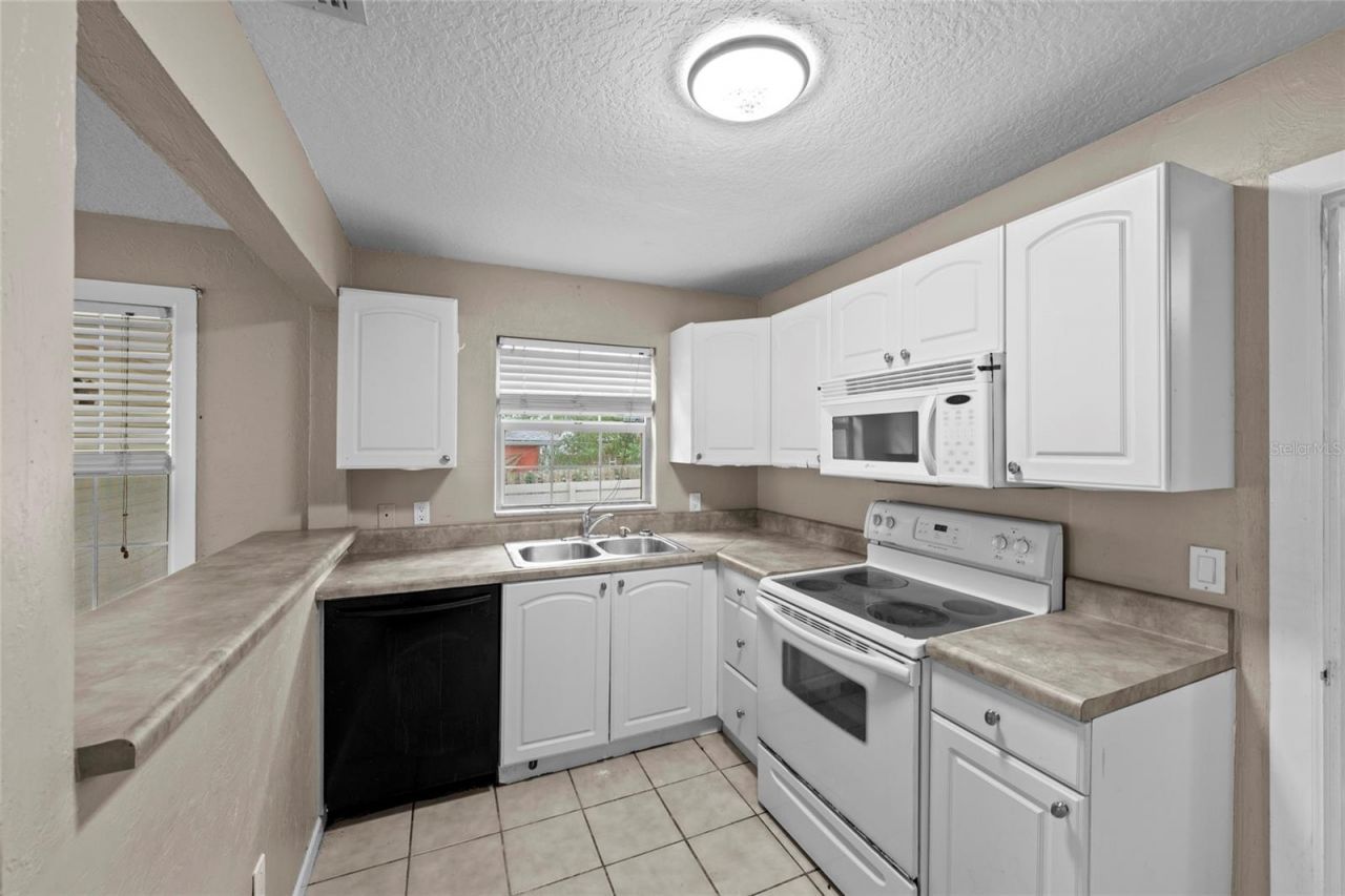 1206 30th Street W, Bradenton, FL 34205 Photo